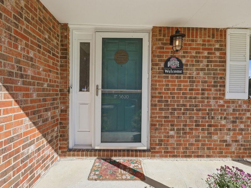 5620 Orchid Place, Columbus, OH 43235 Photo 3
