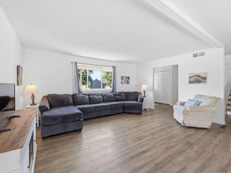5620 Orchid Place, Columbus, OH 43235 Photo 6