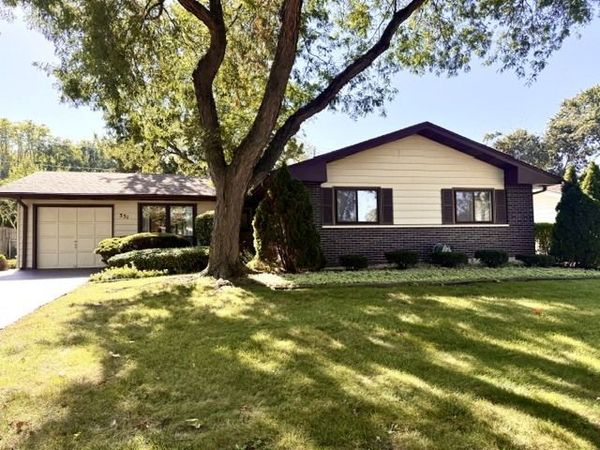 21W331 Ahlstrand Road , Lombard, IL 60148