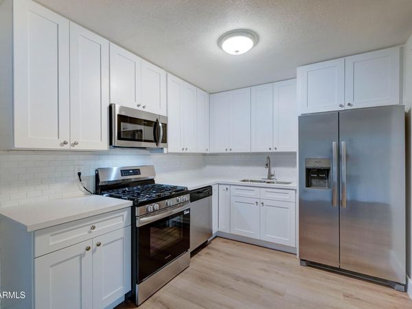 6413 S 21ST Place, Phoenix, AZ 85042