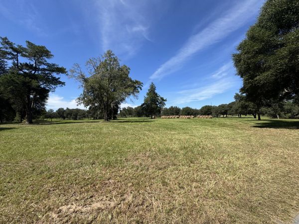 2692 Oak Grove Church Road, Ponce De Leon, FL 32455