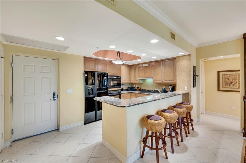 2728 Tiburon Blvd E, Unit 304, Naples, FL 34109 Photo