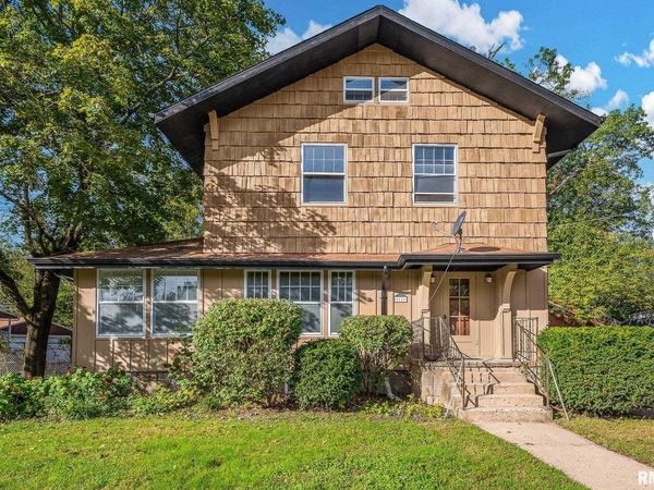 1113 N SUMMIT Boulevard, Peoria, IL 61606