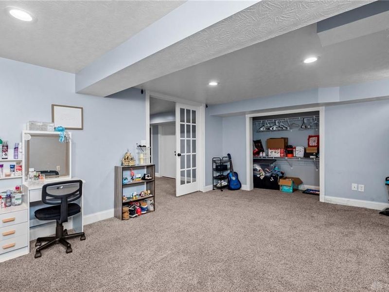 5014 Lesley Lane, Middletown, OH 45042 Photo 28
