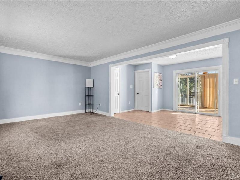 5014 Lesley Lane, Middletown, OH 45042 Photo 4
