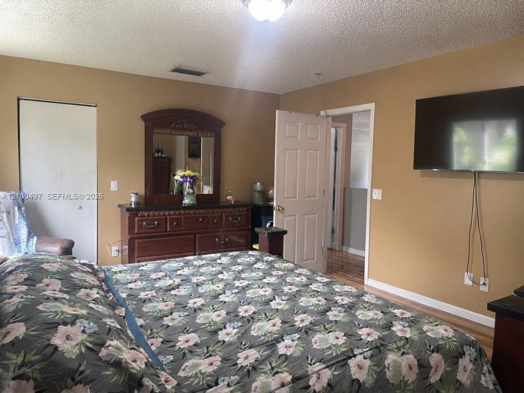 2400 SW 106th Ave , Miramar, FL 33025 Photo