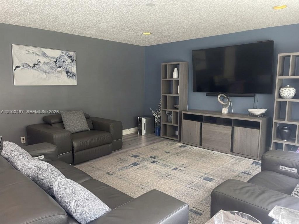 2400 SW 106th Ave , Miramar, FL 33025 Photo
