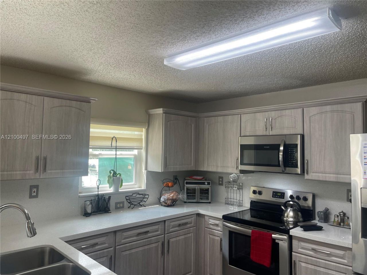 2400 SW 106th Ave , Miramar, FL 33025 Photo