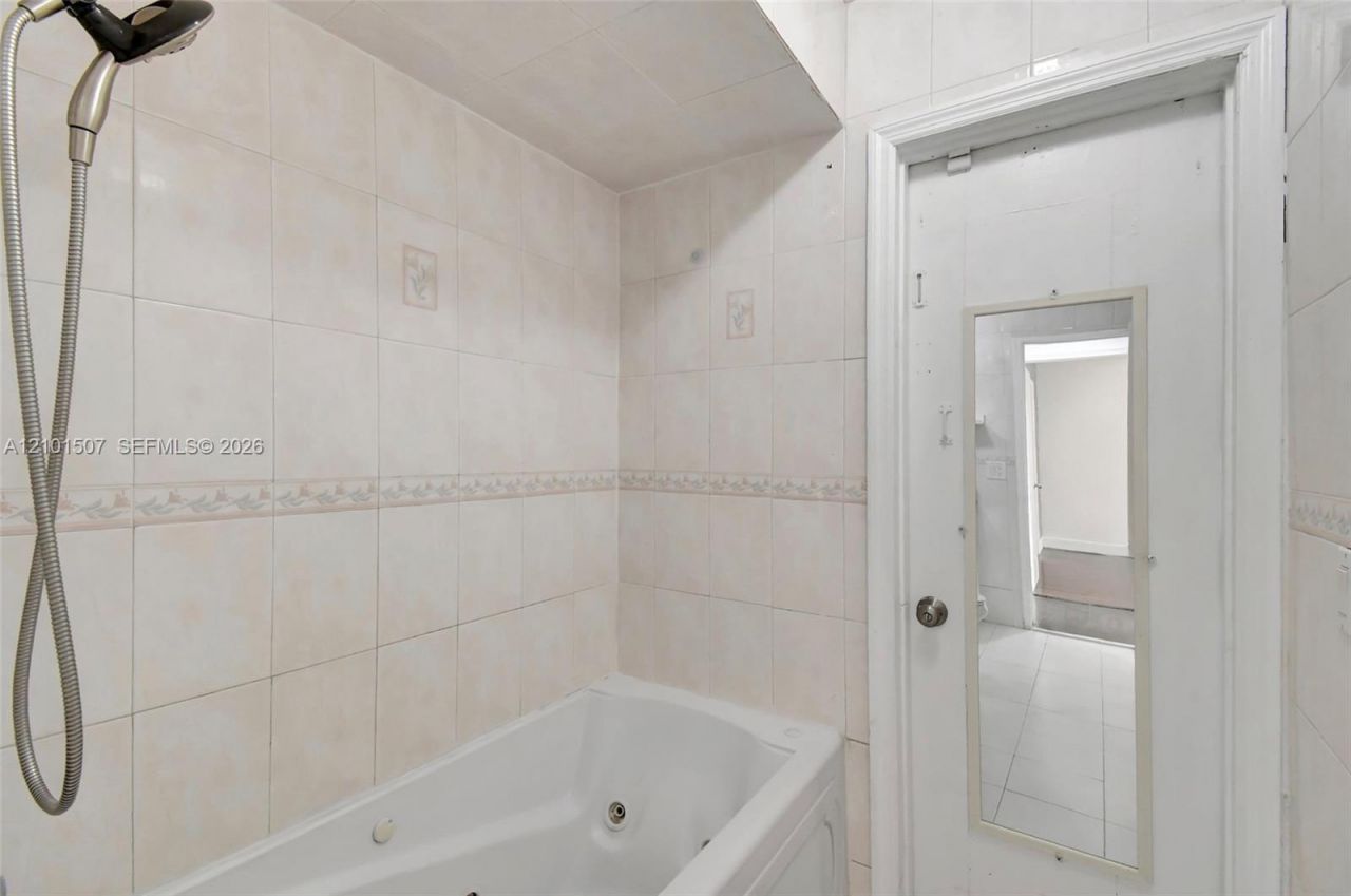 8960 Sunset Strip , Sunrise, FL 33322 Photo