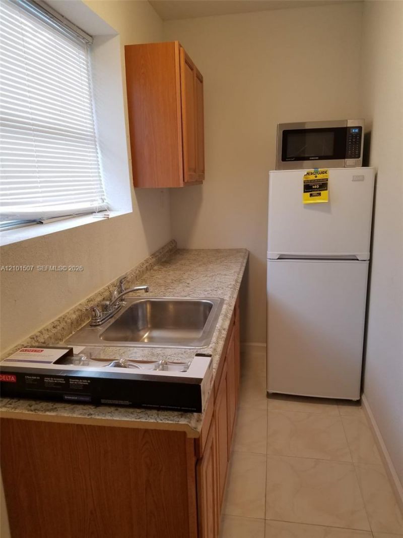 8960 Sunset Strip , Sunrise, FL 33322 Photo