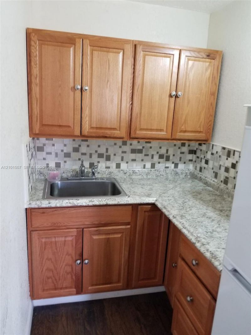 8960 Sunset Strip , Sunrise, FL 33322 Photo