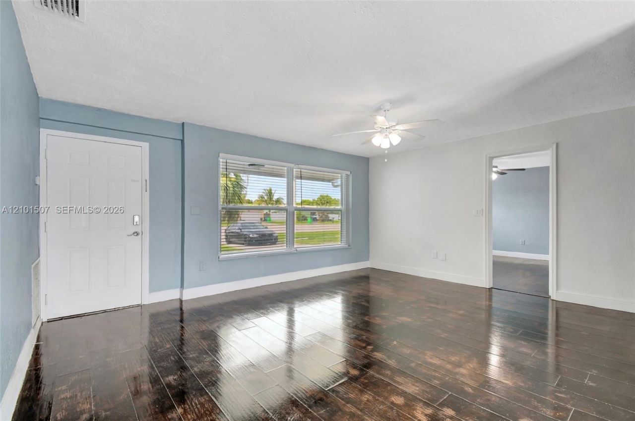 8960 Sunset Strip , Sunrise, FL 33322 Photo