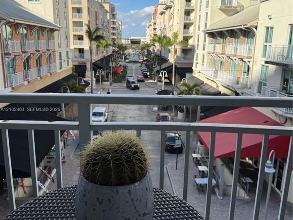 7275 SW 90th Way , Unit 301, Miami, FL 33156