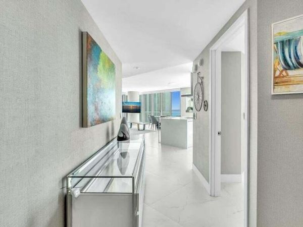Sunny Isles Beach, FL 33160