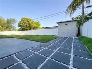 1010 NE 24th Street, Pompano Beach, FL 33064 Photo