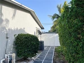 1010 NE 24th Street, Pompano Beach, FL 33064 Photo