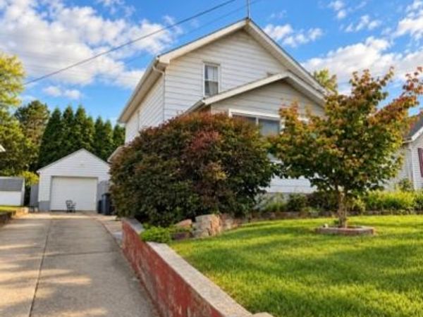 1168 Gorge Boulevard , Akron, OH 44310