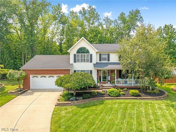 7433 Sir Roberts Court , Mentor, OH 44060
