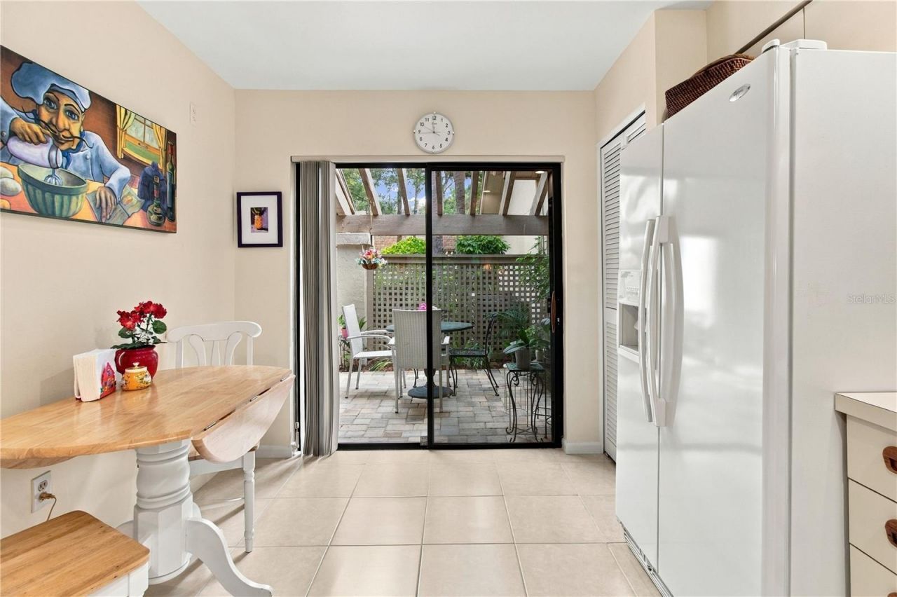3123 Sandleheath, Unit 4, Sarasota, FL 34235 Photo