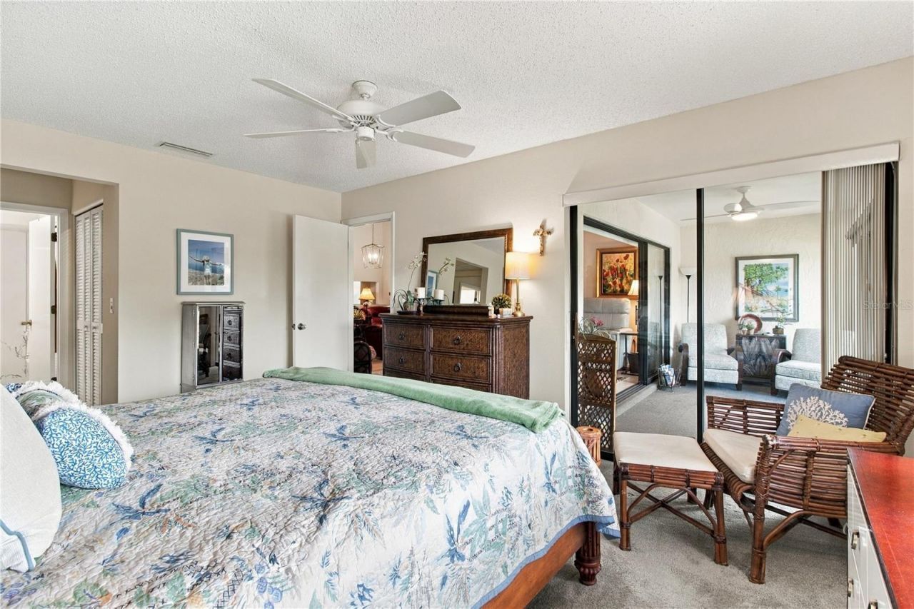 3123 Sandleheath, Unit 4, Sarasota, FL 34235 Photo