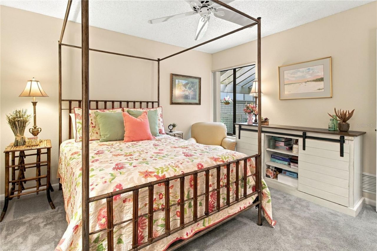 3123 Sandleheath, Unit 4, Sarasota, FL 34235 Photo