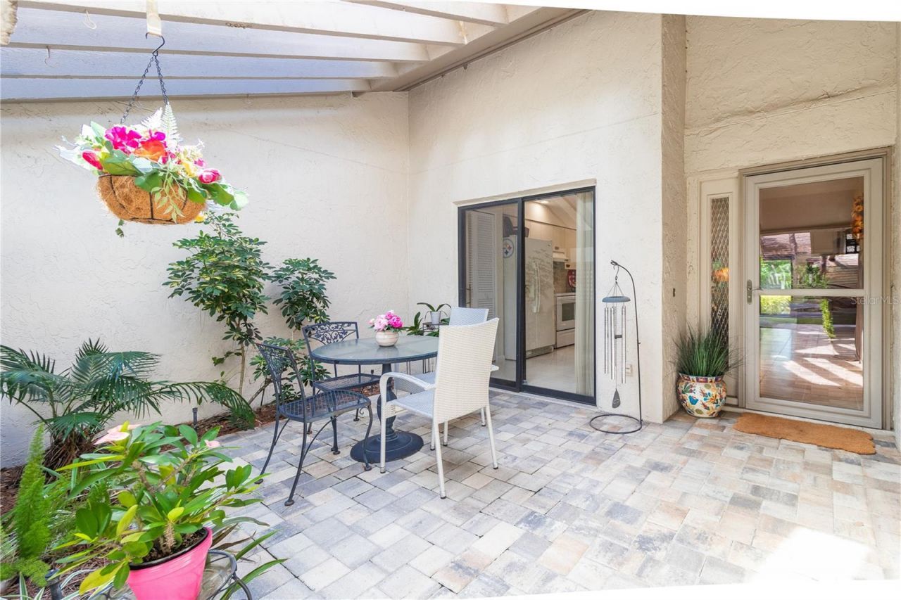 3123 Sandleheath, Unit 4, Sarasota, FL 34235 Photo