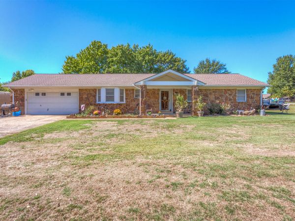 16932 S 321st East Avenue , Coweta, OK 74429