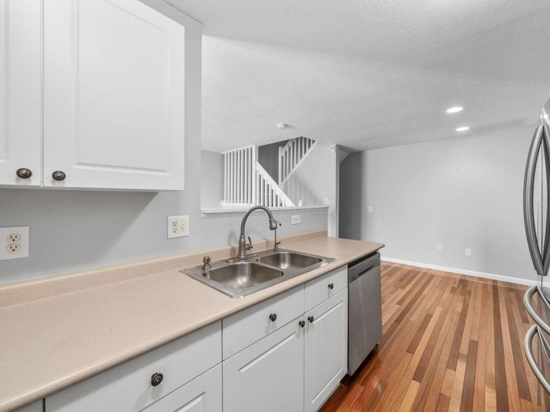 5897 Andrew John Drive , Unit 17, New Albany, OH 43054 Photo 11