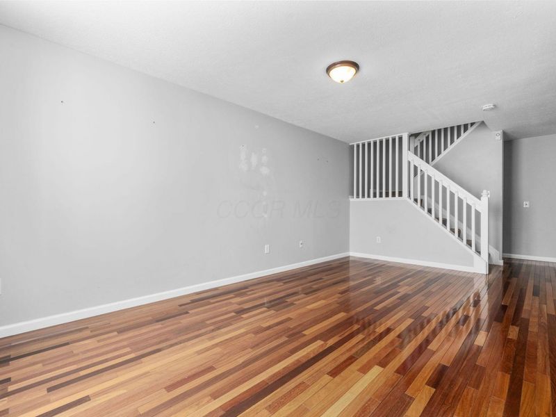 5897 Andrew John Drive , Unit 17, New Albany, OH 43054 Photo 4
