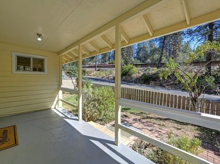 19205 Geisendorfer Rd, Applegate, CA 95703 Photo