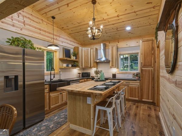 331 Rocky Hollow Road, Ellijay, GA 30536