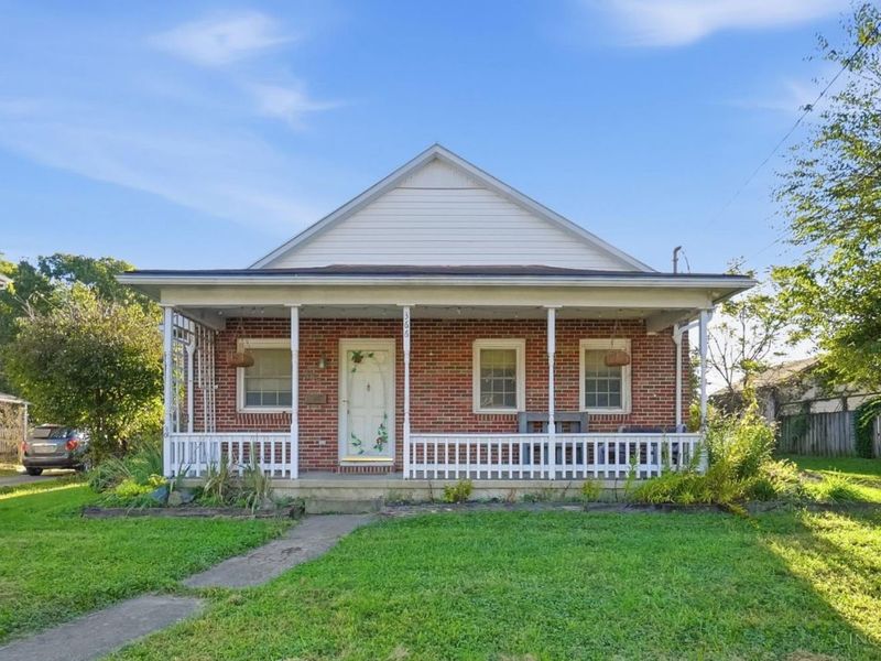 366 S South Street, Wilmington, OH 45177 Photo 3