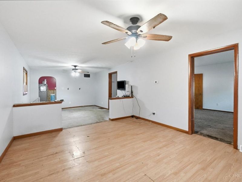 366 S South Street, Wilmington, OH 45177 Photo 9