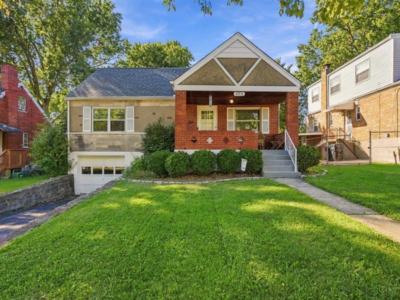 973 Edgetree Lane, Cincinnati, OH 45238 Photo 1