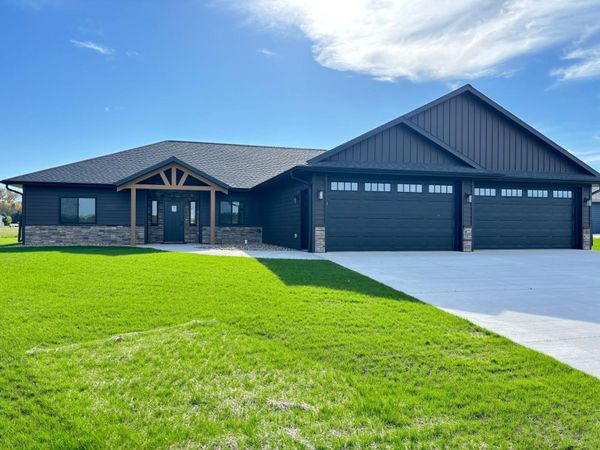 407 Halfaday Drive , Sauk Centre, MN 56378