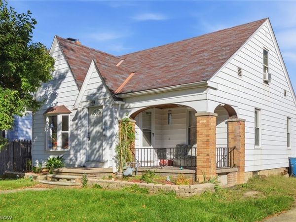1222 W 18th Street , Lorain, OH 44052
