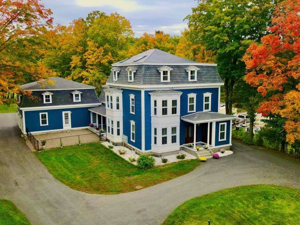 11-15 Taylor St, Littleton, MA 01460