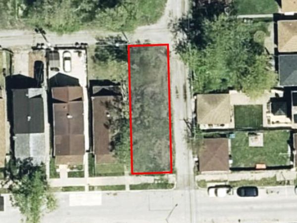132 E 104th Place , Chicago, IL 60628