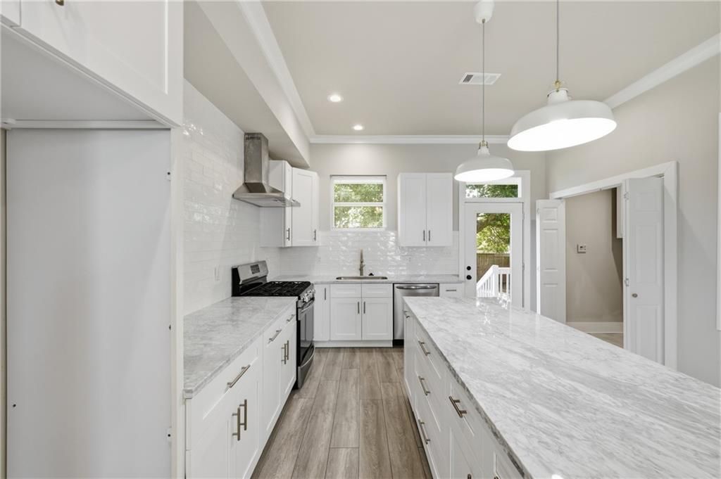 4911 PAUGER Street  New Orleans, LA 70122