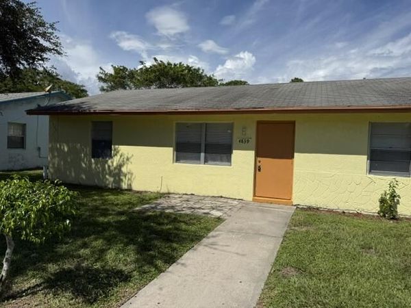 4839 Gulfstream Road, Lake Worth, FL 33461