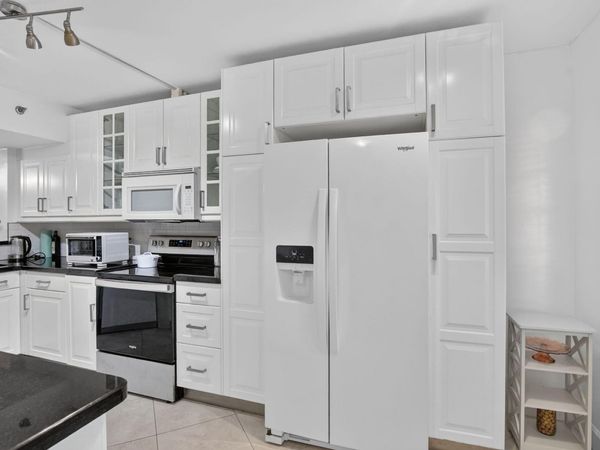 23344 CAROLWOOD Lane, Unit 505, Boca Raton, FL 33428