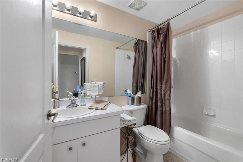 21301 Lancaster Run , Unit 827, Estero, FL 33928 Photo