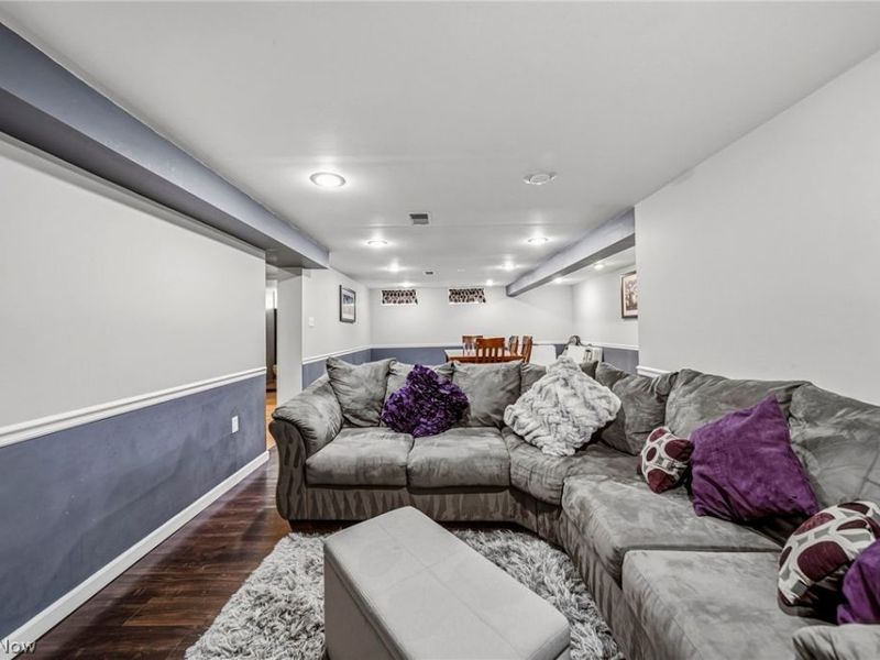 294 E 323rd Street, Willowick, OH 44095 Photo 18