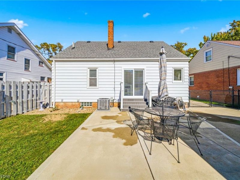 294 E 323rd Street, Willowick, OH 44095 Photo 32