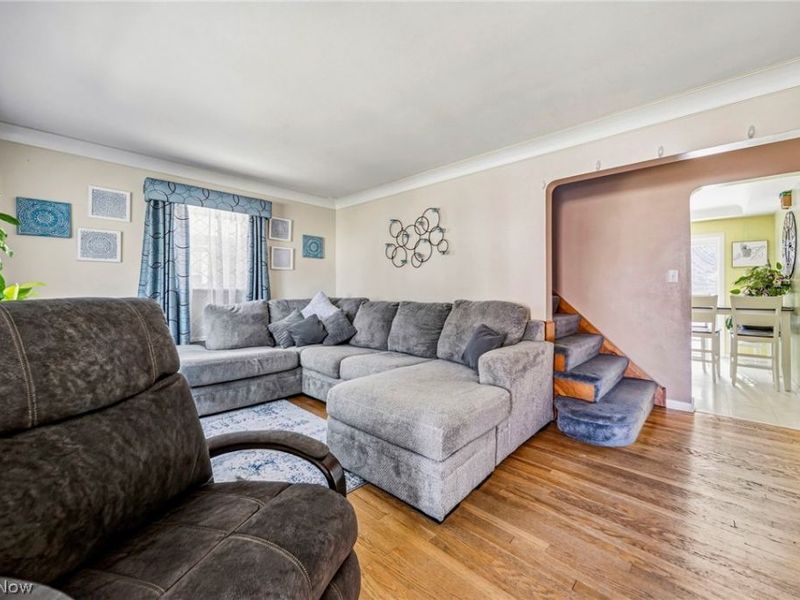 294 E 323rd Street, Willowick, OH 44095 Photo 5