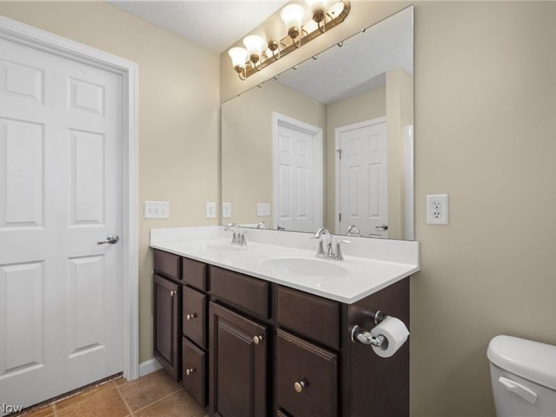 4281 Butterfly Circle, Medina, OH 44256 Photo 21