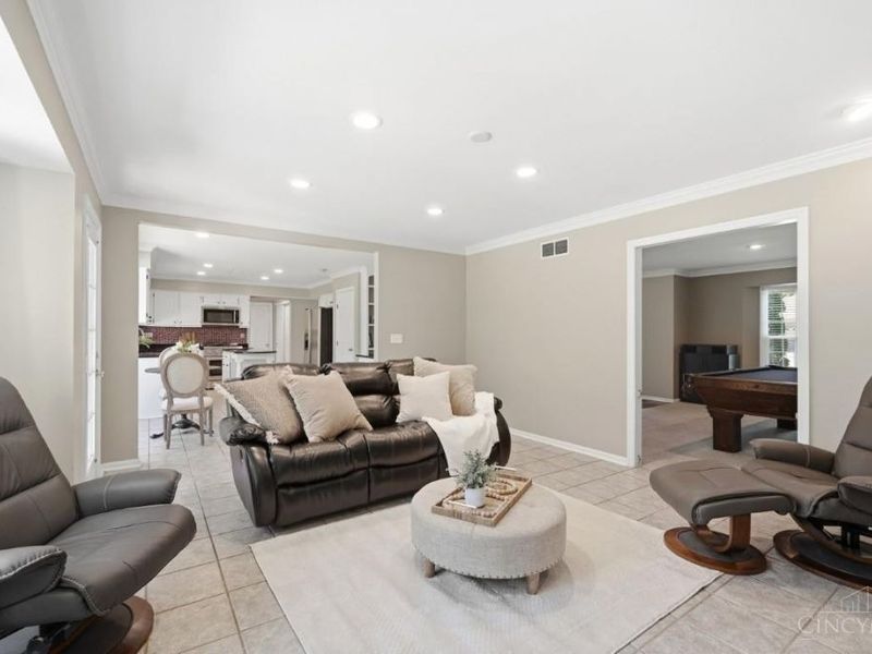 8218 Eagle Ridge Drive, West Chester, OH 45069 Photo 13