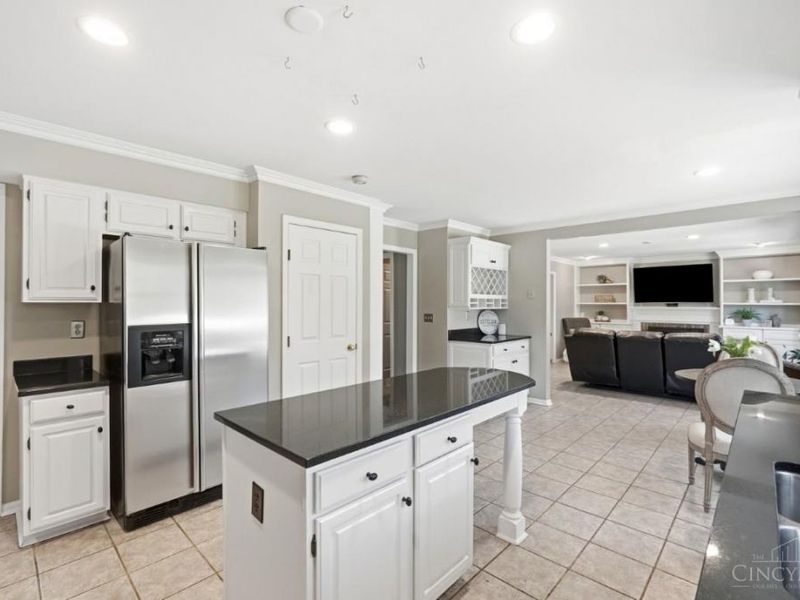 8218 Eagle Ridge Drive, West Chester, OH 45069 Photo 22