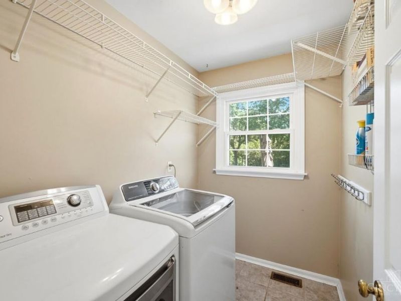 8218 Eagle Ridge Drive, West Chester, OH 45069 Photo 26