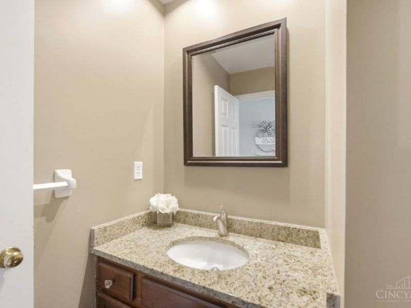 8218 Eagle Ridge Drive, West Chester, OH 45069 Photo 33